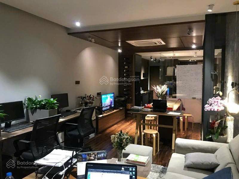 Giá 19 tỷ hđt 60tr/th hẻm 10m đường lý văn phức tân định quận 1  nhà 5 tầng khu sang hiếm nhà bán