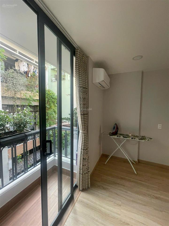 Giá 11 tỷ nhà võ văn tần, quận 3 khu dân cư sang trọng, hẻm xe hơi,nhà mới full nội thất, có nở hậu