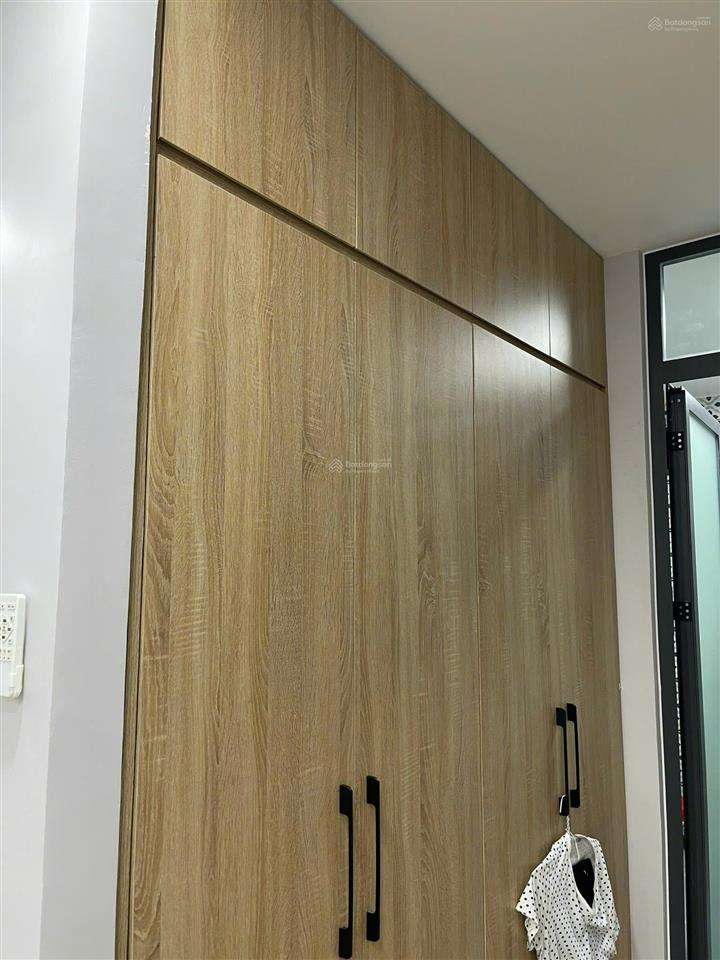 Giá 11 tỷ nhà võ văn tần, quận 3 khu dân cư sang trọng, hẻm xe hơi,nhà mới full nội thất, có nở hậu