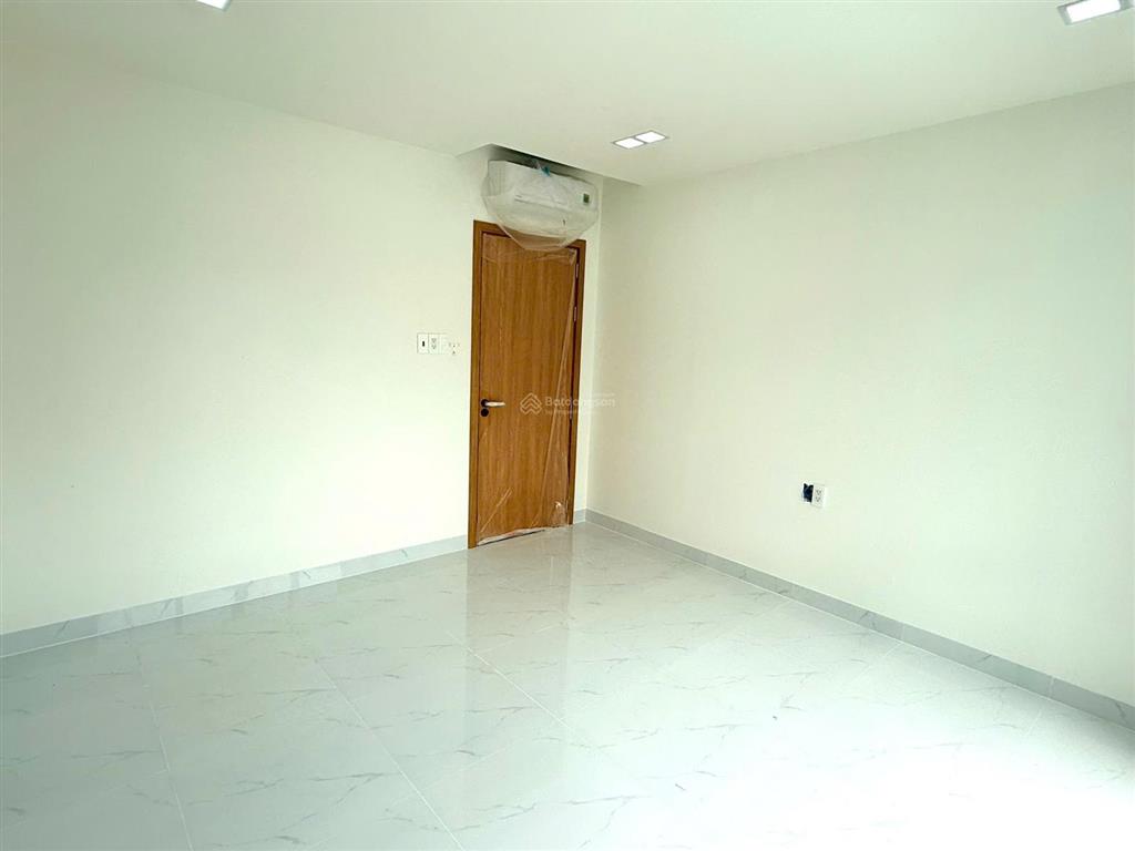Giá 8,5 tỷ chỉ 1 căn hiếm có nhà mới đẹp 4 tầng cn 47m2 đường thạch thị thanh p, tân định, quận 1