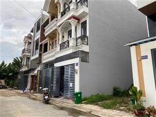 Bán lô hẻm xe hơi đường 12 tam bình thủ đức  phía sau đất công viên cất nhà thoáng mát