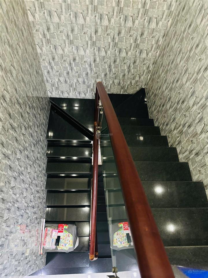 Bán nhà đường số 6 linh tây  ngang 4,5m  1 trệt 2 lầu  hẻm thông kinh doanh buôn bán được