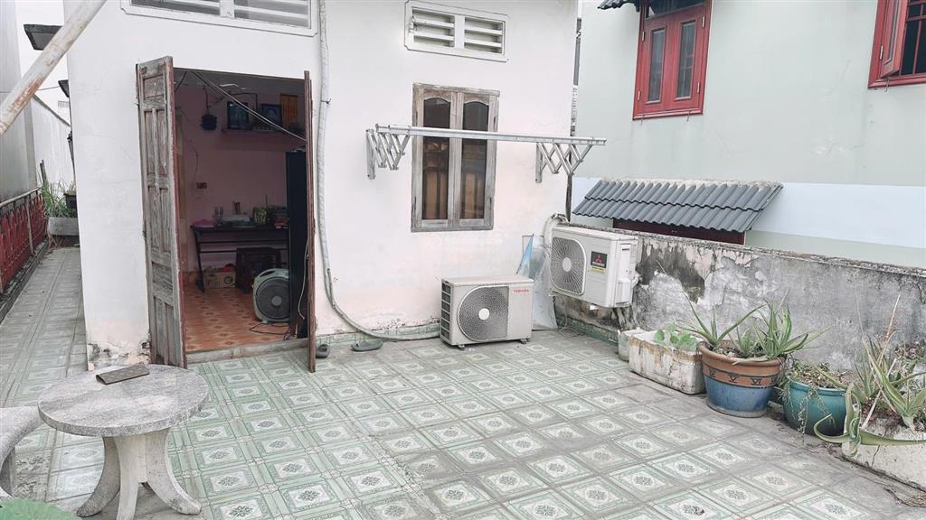 Bán nhà đường tam hà  tam phú, (4,7m x 23m) hẻm xe hơi có sân đậu ô tô  chỉ 5,5 tỷ
