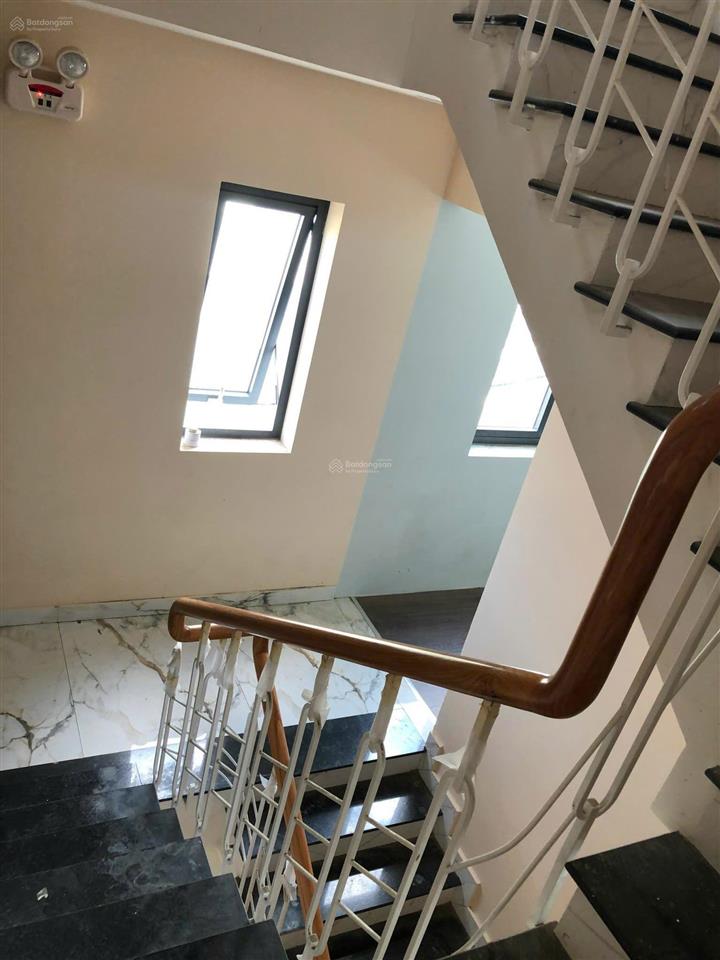 Bán nhà vip căn góc 2 mặt đường  ngay gần ngã tư bình thái  thiết kế hiện đại  hẻm lớn