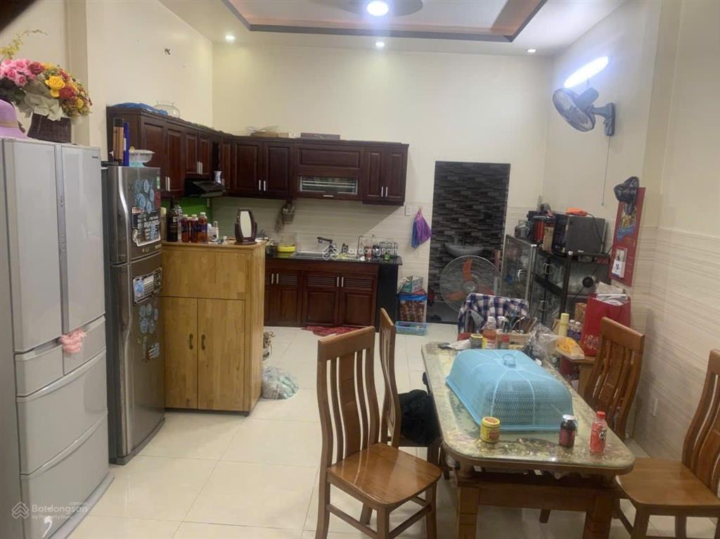 Bán nhà mặt tiền hẻm thông  hẻm xe tải, (4,20m x 17,08m) 1 trệt 2 lầu  gần cầu vượt gò dưa 200m