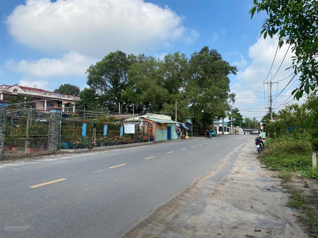 Bán đất lớn mặt tiền đường sông lu  bình mỹ củ chi (trung an cũ)  6757m2 đã lên thổ cư