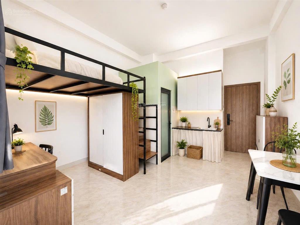 Căn hộ dịch vụ duplex ban công đầy đủ nội thất ngay đầm sen  hòa bình tô hiệu