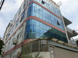 Ket  bán tòa nhà khu bàu cát tân bình  4 tầng thang máy  8x17m  hdt 60tr/th  giá 25 tỷ