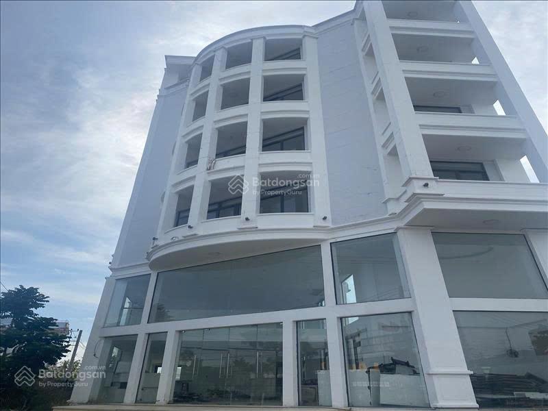Bán tòa nhà 1000m2 sàn đường lê văn lương  kết cấu 6 tầng  mầm non thuê dài hạn
