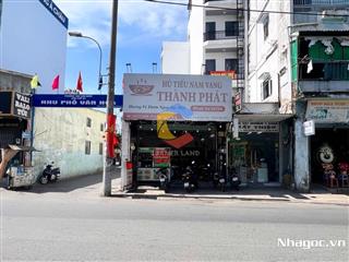 Bán gấp góc 2mt cmt8  nh 10,3x20m  6 tầng hdt 150tr/th  giá 35 tỷ