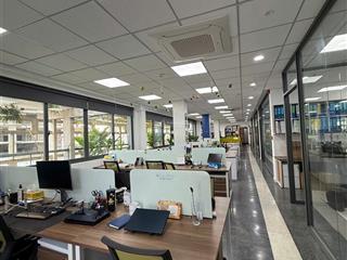 Cho thuê sàn vp hồ tùng mậu, bến bạch đằng quận 1. diện tích 390m2, giá từ 90 triệu/tháng