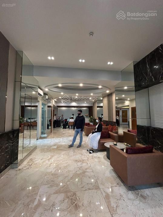 Văn phòng siêu đẹp phó đức chính 210m2, giá chỉ 59 triệu! vị trí vàng gần chợ bến thành