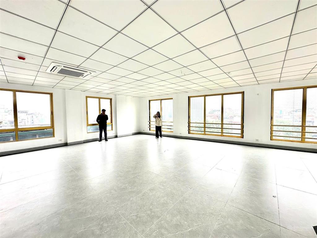 Building nguyễn hữu cầu, gần chợ tân định 160m2  giá ưu đãi 39tr/tháng.  0919 167 ***