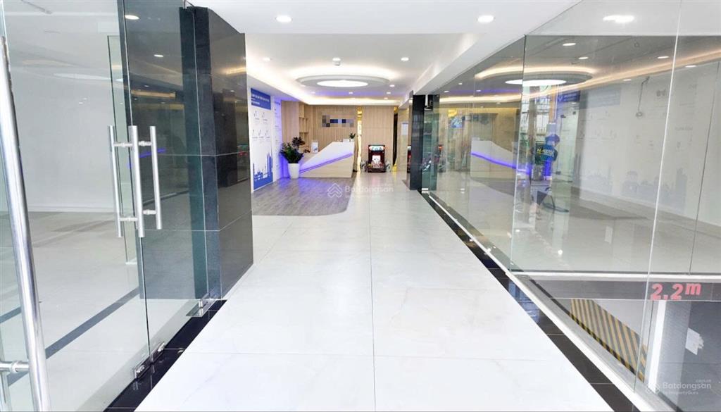 Building đinh bộ lĩnh gần pearl plaza, dt 145m2, chỉ 35 triệu còn ưu đãi, chốt nhanh kẻo lỡ