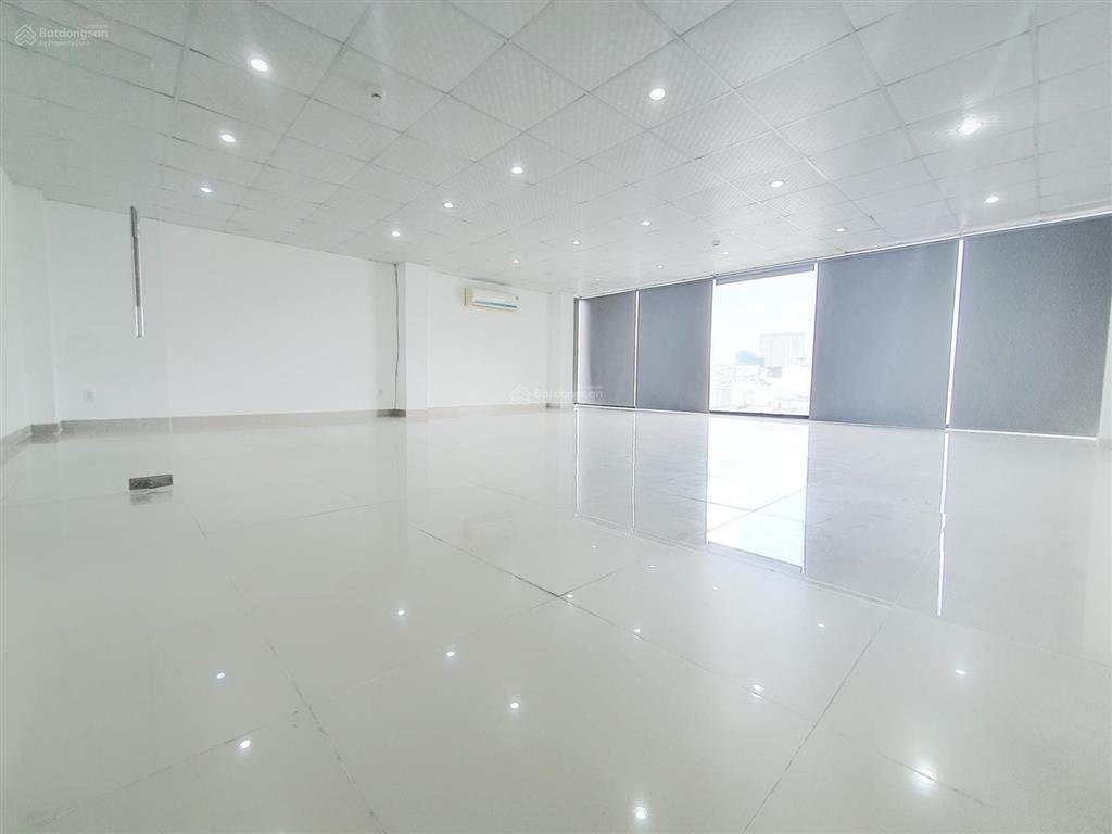 Vp đẹp mt huỳnh văn bánh, phú nhuận. 150m² giá 35tr. tell 0919 167 ***