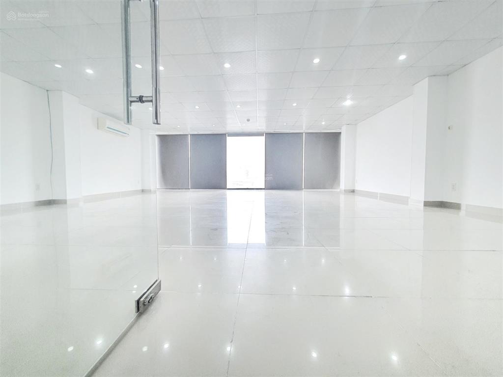 Vp đẹp mt huỳnh văn bánh, phú nhuận. 150m² giá 35tr. tell 0919 167 ***