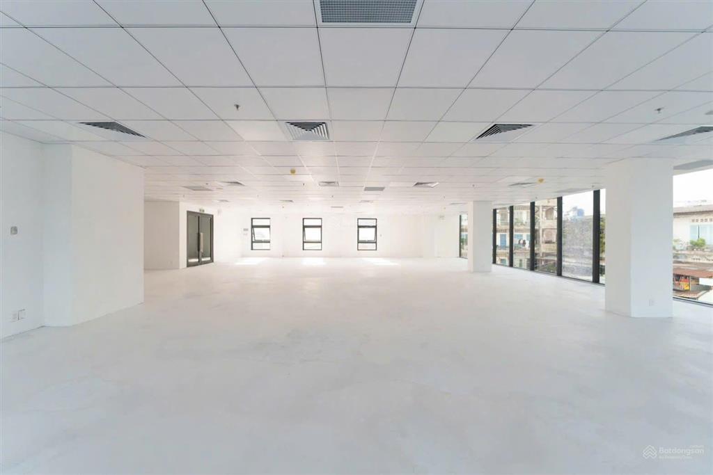 Văn phòng đẹp phạm viết chánh, bình thạnh 350m2 giá chỉ 60 triệu  kết nối thẳng q1