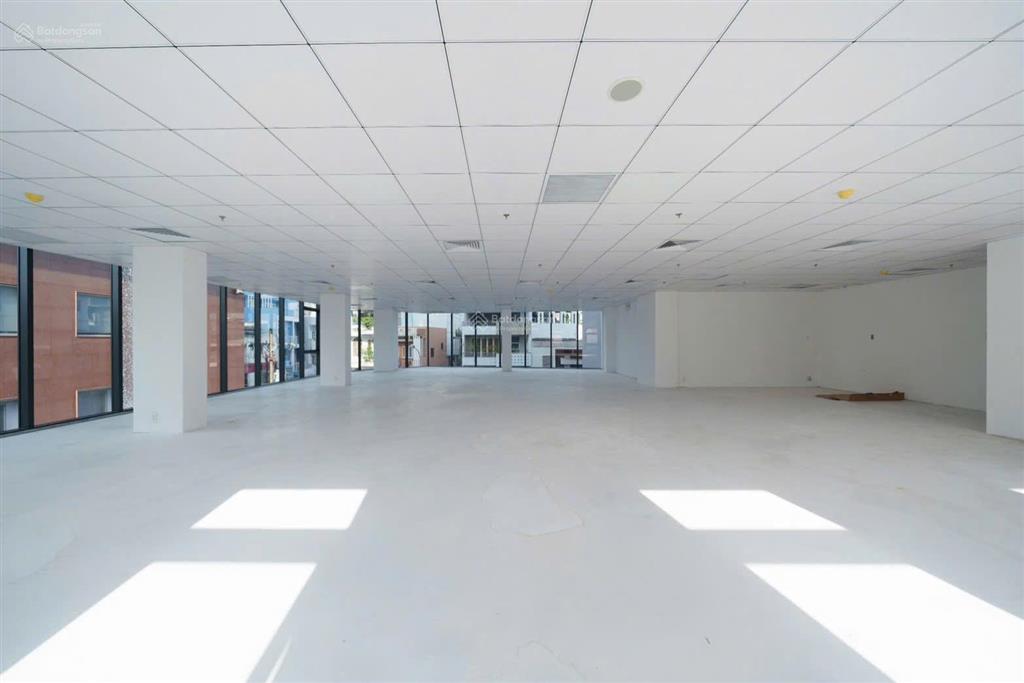 Văn phòng đẹp phạm viết chánh, bình thạnh 350m2 giá chỉ 60 triệu  kết nối thẳng q1