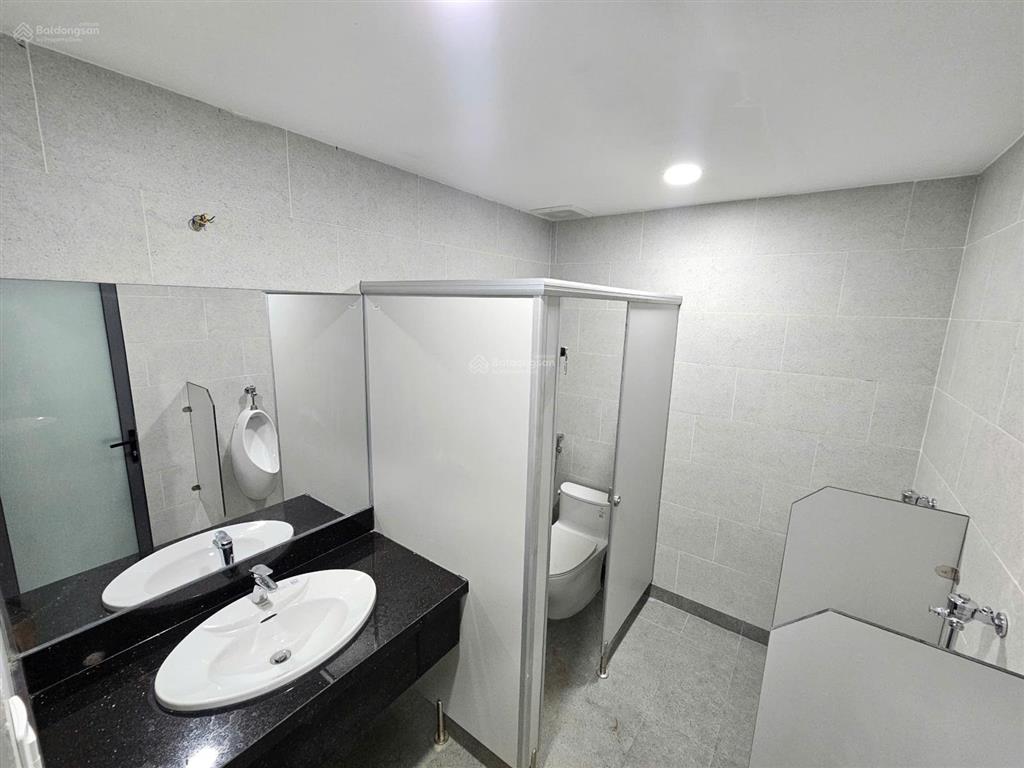 Văn phòng rẻ đẹp võ văn tần, quận 3, giá cực hot 40tr/150m² gần hồ con rùa
