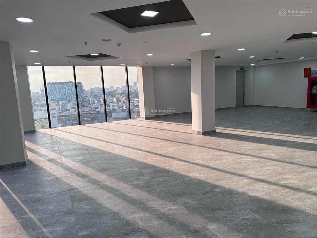 Vp vip siêu đẹp sương nguyệt ánh, q1 gần chợ bến thành, giá tốt chỉ 89tr/th/690m2
