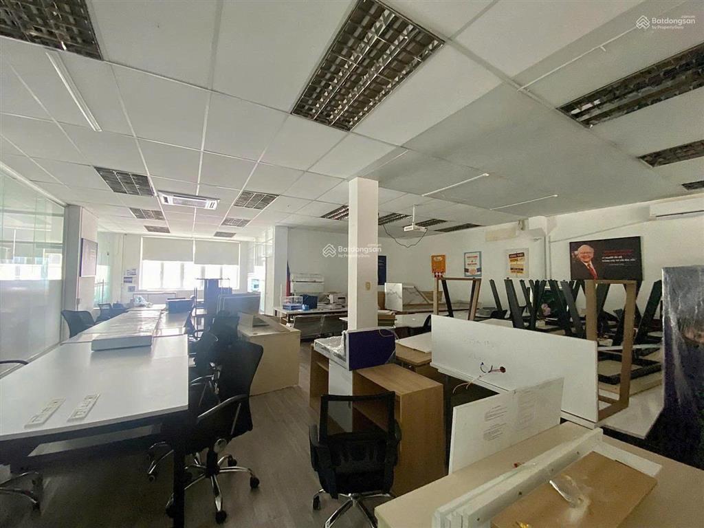 Vp rẻ đẹp ngay hàm nghi, nguyễn công trứ. 290m giá 63tr. trần cao thoáng