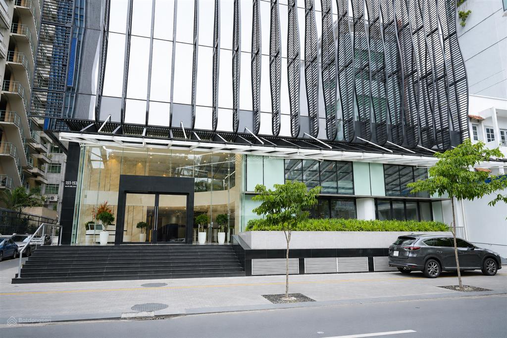 Vp sang đẹp 180m2 nguyễn đình chiểu, ngay lê quý đôn. giá 50tr. tell 0919 167 ***