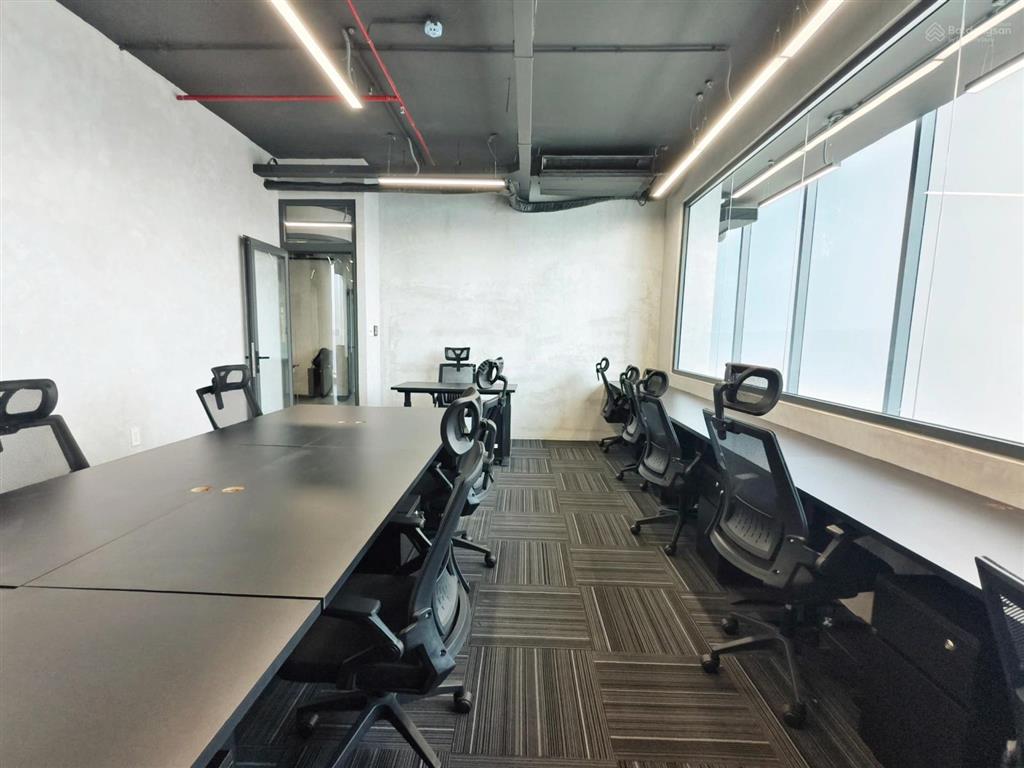 Văn phòng đẹp cao thắng, q3! mới 100%, trống 170m2, giá 39 triệu/th tell 0919 167 ***