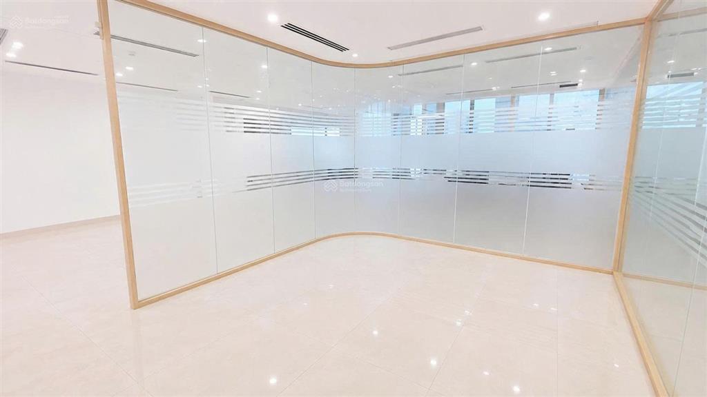 Sàn đẹp 600m2 mt cao thắng gần hà đô, vị trí siêu đẹp giá tốt trung tâm q3