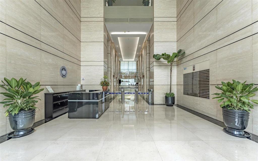 Vp siêu vip lê duẩn, trần cao, ngay nhà thờ đức bà. dt 800m2 giá 220tr tell 0919 167 ***