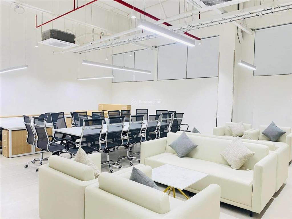 Sàn đẹp & hiếm, trần cao 5m khu hòa hưng quận 10, vị trí đắc địa và nhận diện cực tốt