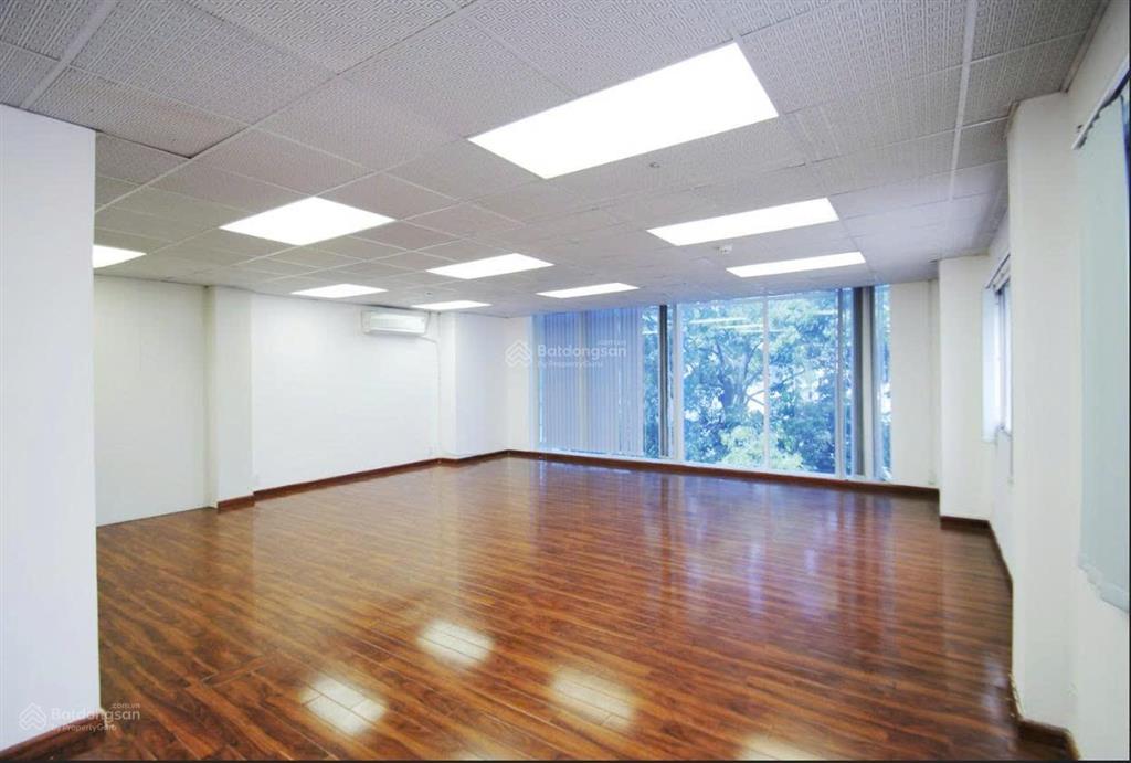 Siêu vp hạng c đẹp ngay cmt8, cập nhật 12 sàn vp giá tốt q3. dt 50m2 đến 900m2 từ 32tr  90tr