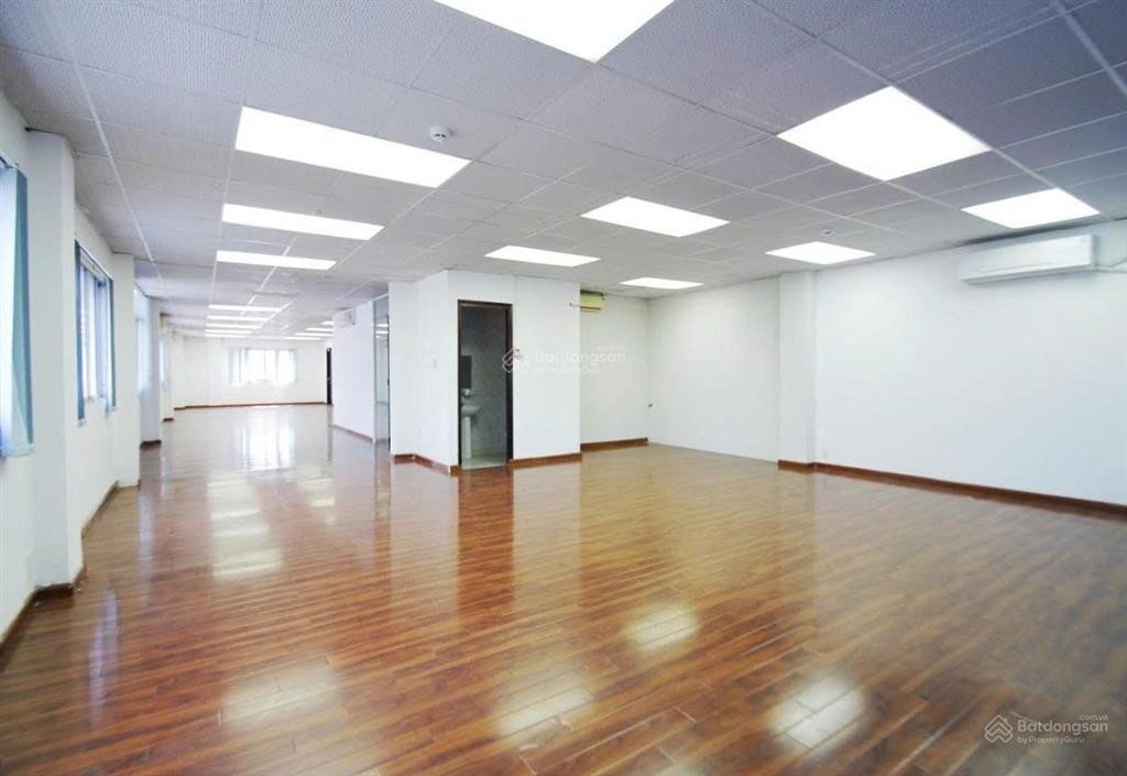 Siêu vp hạng c đẹp ngay cmt8, cập nhật 12 sàn vp giá tốt q3. dt 50m2 đến 900m2 từ 32tr  90tr