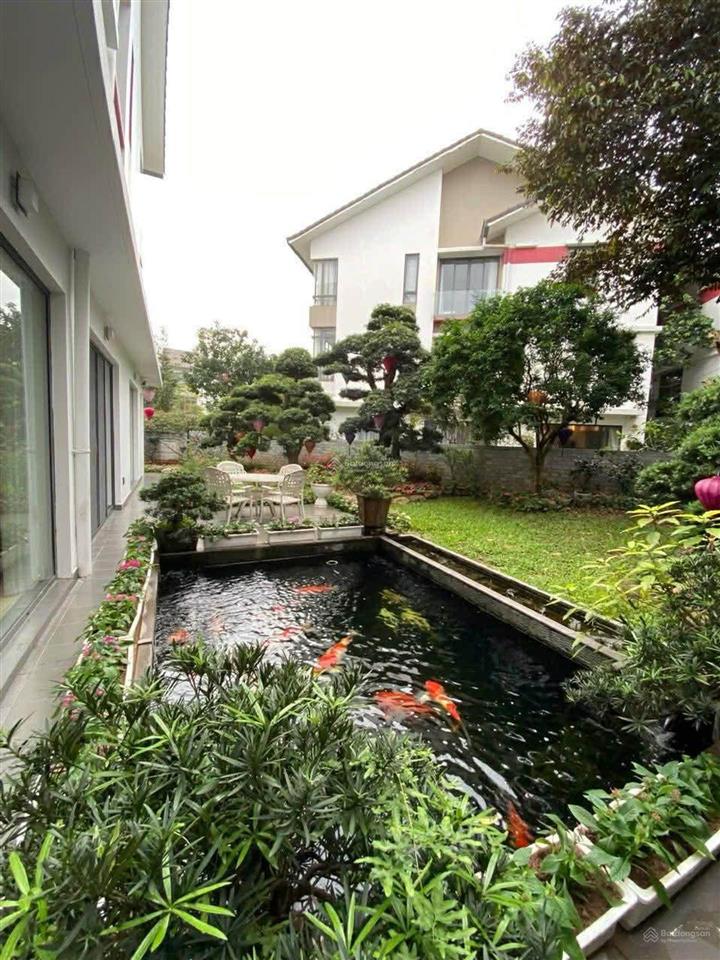 Bán biệt thự gamuda, hoàng mai dt 300m2 5t mt 10m, pk 100 tỷ, an ninh bảo vệ 24/7, không gian xanh