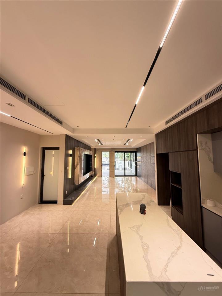 Bán nhà pl gamuda, hoàng mai dt 174,9m2 4t mt 5.5m, pk 30 tỷ, an ninh bảo vệ 24/7, không gian xanh