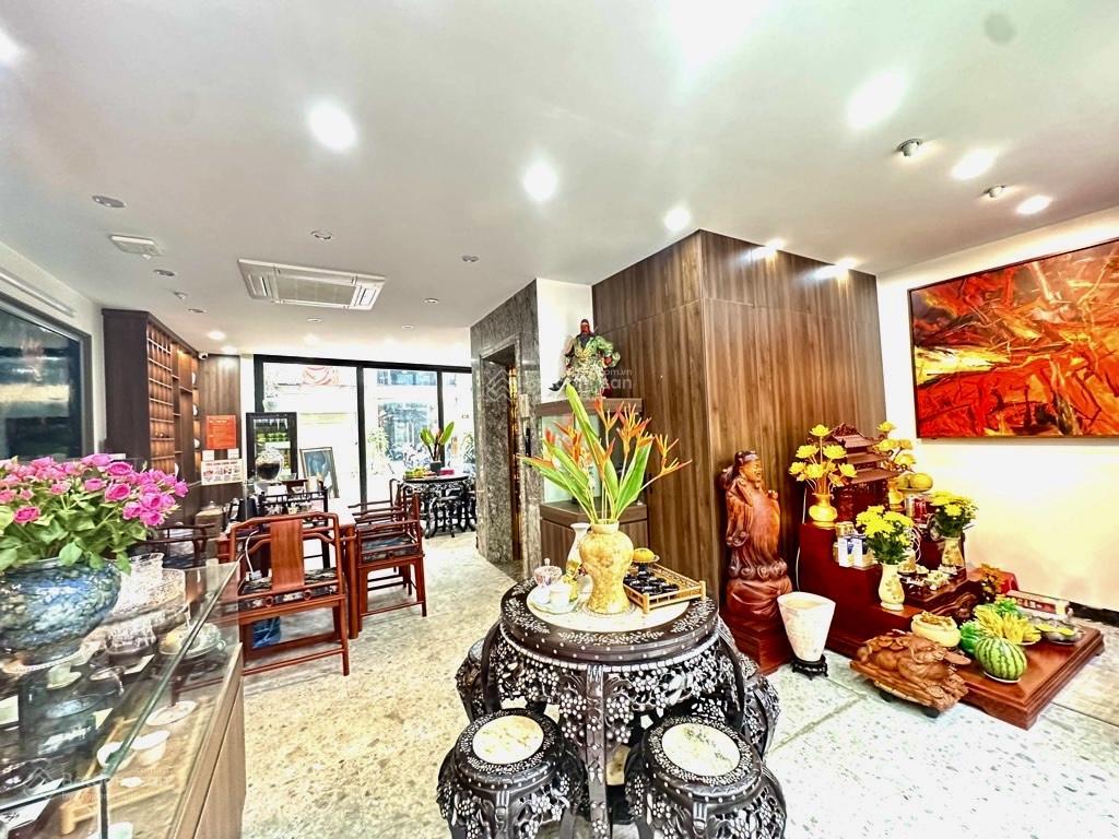 Bán nhà pl hồ đền lừ, hoàng mai dt 60m2 mt 6.2m, pk 30 tỷ, mở hai mặt cửa chính & hậu, kinh doanh