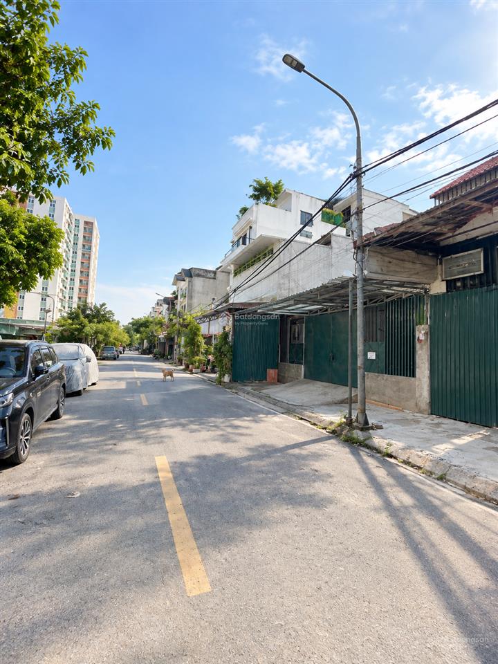 Bán đất pl louis city, hoàng mai dt 112m2 mt 8m, pk 31 tỷ, kinh doanh, văn phòng chung cư bên cạnh