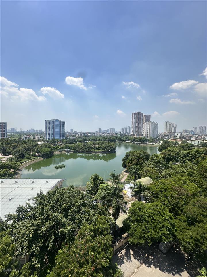 Bán nhà sát phố hồ đền lừ, hoàng mai dt 34m2 7t pk 9 tỷ, ô tô dừng đỗ, gần hồ, chung cư