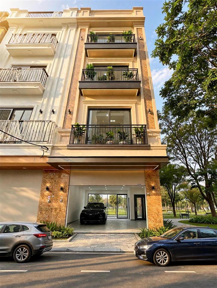 Bán nhà pl minh khai, hai bà trưng dt 50m, pk 10 tỷ gara ô tô cạnh công viên, chung cư bên cạnh