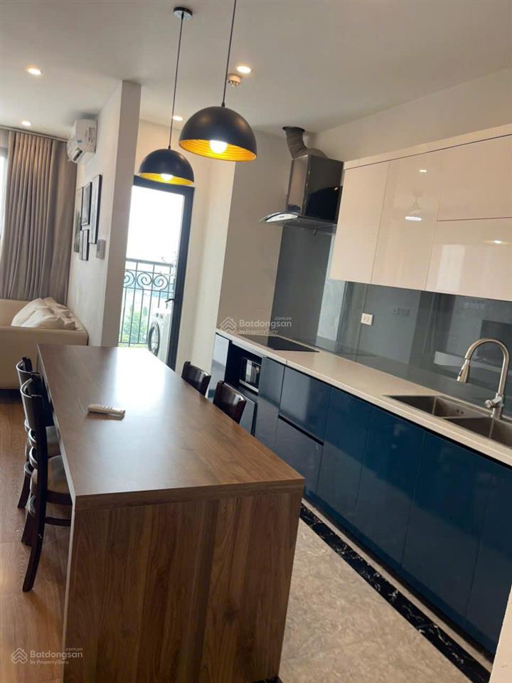 Chính chủ bán căn 2 ngủ 81m2 tại ct8 the emerald đình thôn