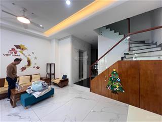 Bán nhà liền kề ngọc trai 8 vinhomes ocean park gia lâm, full nội thất, có thang máy, view song lập