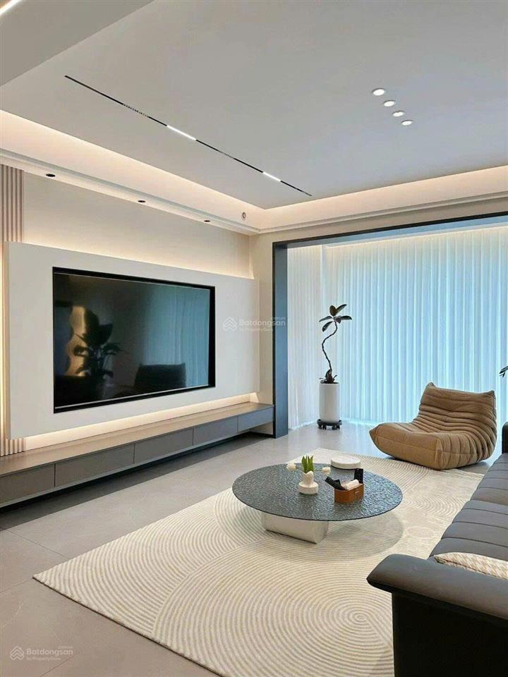Chính chủ cần bán gấp căn 07b 3pn 95m2 chung cư bluegem hà nội. giá 6 tỷ 7 bao phí sang tên