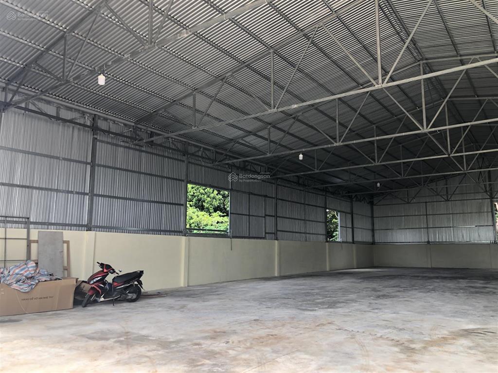 Cho thuê kho xưởng và văn phòng 900m2 tại tổ dân phố 2 cư ebur, 20 triệu vnd