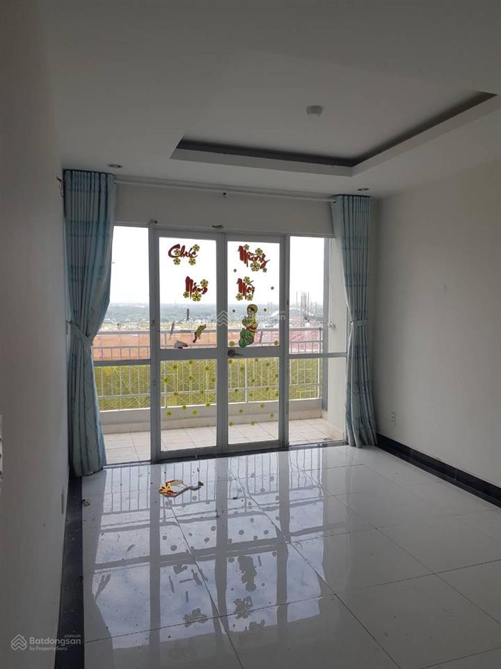 Bán cc samland giai việt, 4,3 tỷ, 78m2, 2pn, 2wc, hàng hot