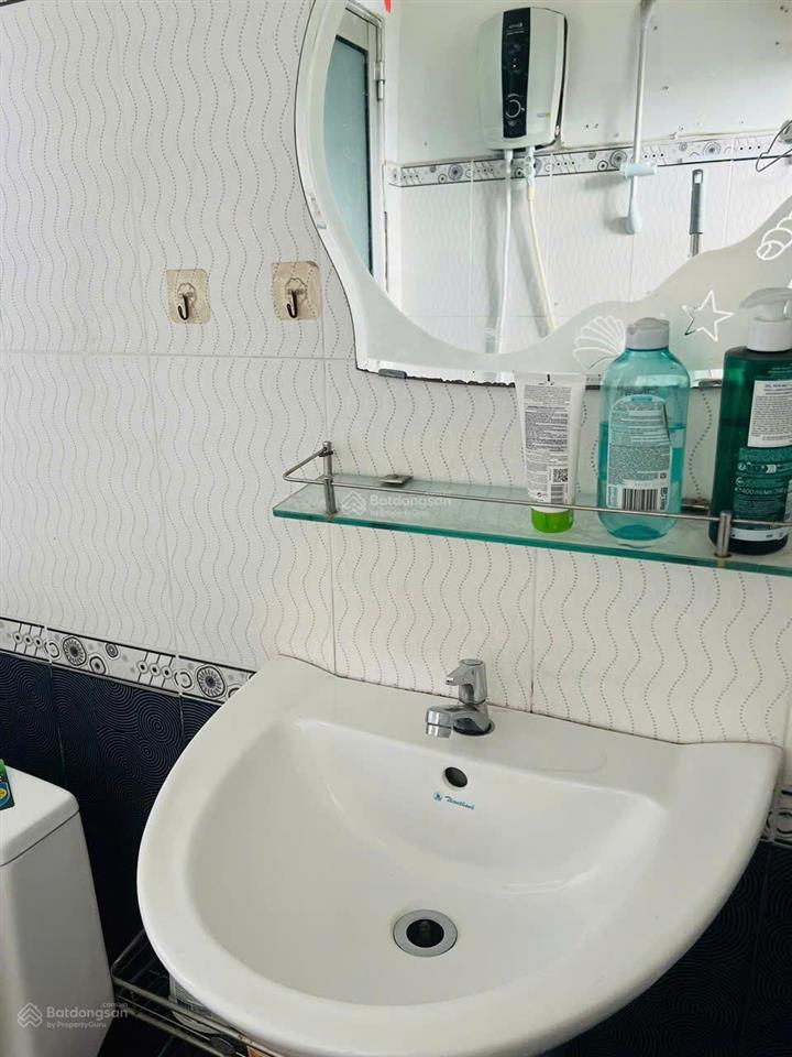 Cho thuê cc 2pn, 2wc tại chung cư bông sao, 9 triệu, 60m2