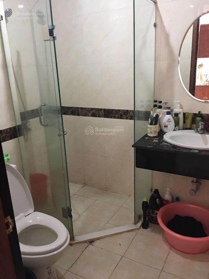 Cho thuê căn hộ 2pn, 2wc, 78m2, 10 triệu  có ban công giai việt, q8, hcm