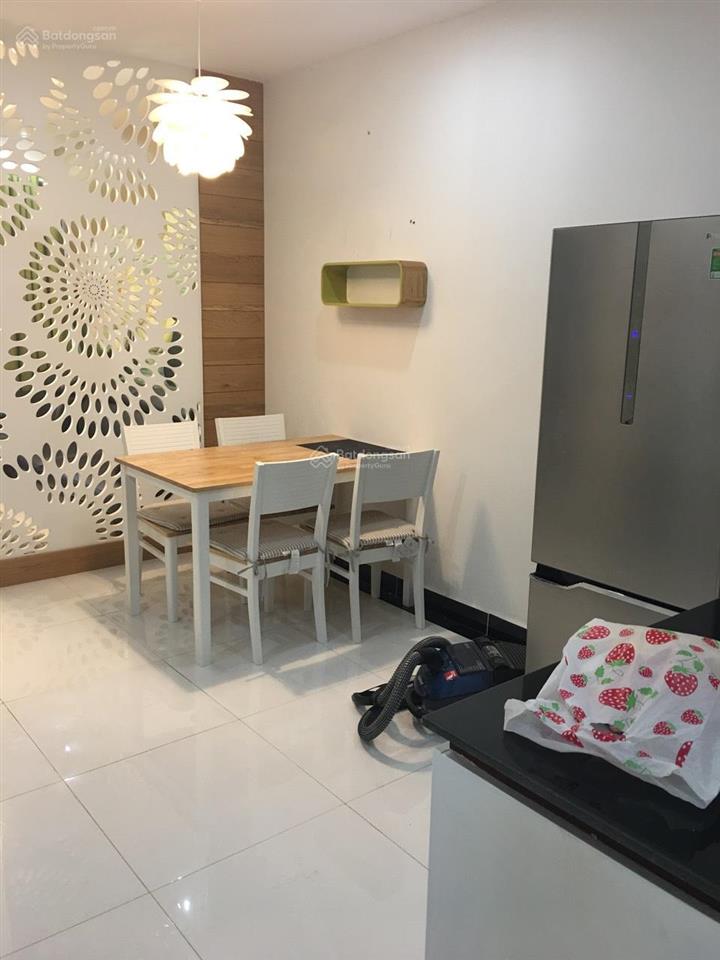 Bán căn hộ giai việt  82m2 sổ hồng riêng. giá 4 tỷ 350