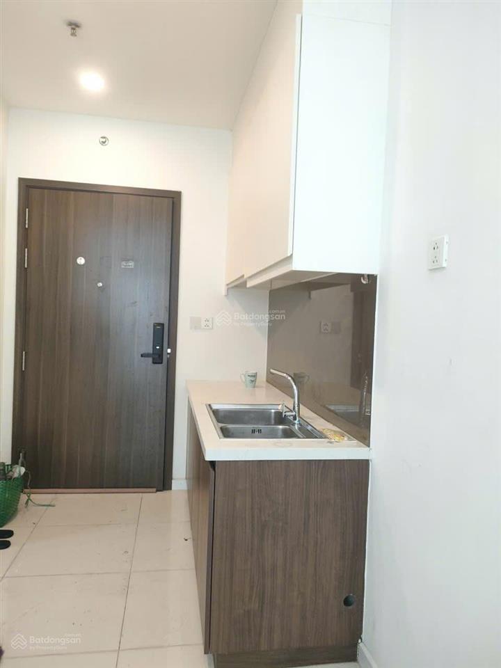 Cần cho thuê căn officetel central premium  30m2 có nội thất  giá 8 triệu