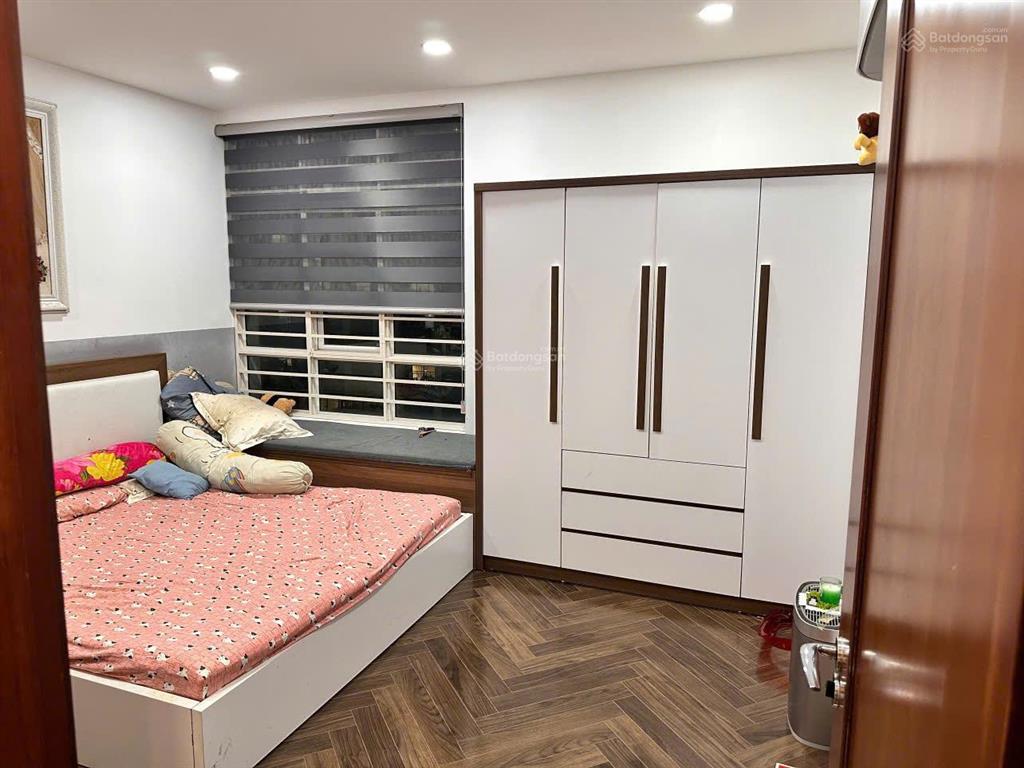 Bán căn hộ giai việt, 856 tạ quang bửu, dt 115m2, 2pn, 2wc, sổ hồng riêng. giá 5.7 tỷ