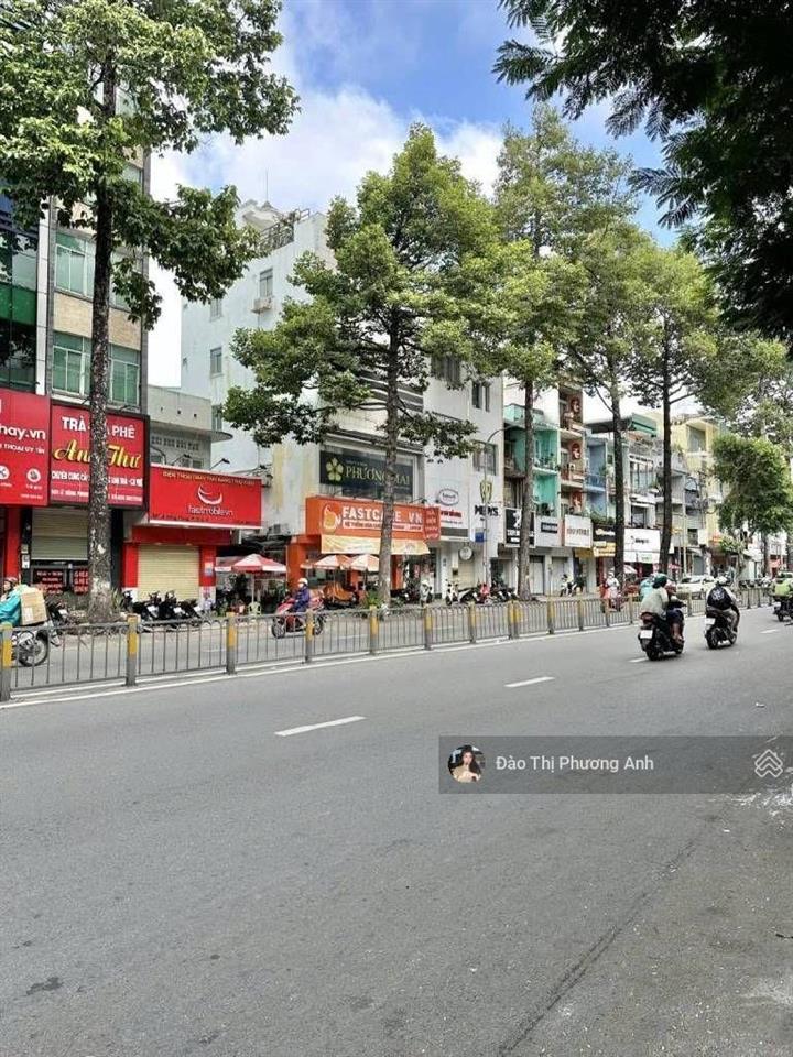 Bán gấp nhà lê hồng phong, q10 2 tầng btct 30m2 cách mặt tiền 20m chỉ 5.5 tỷ