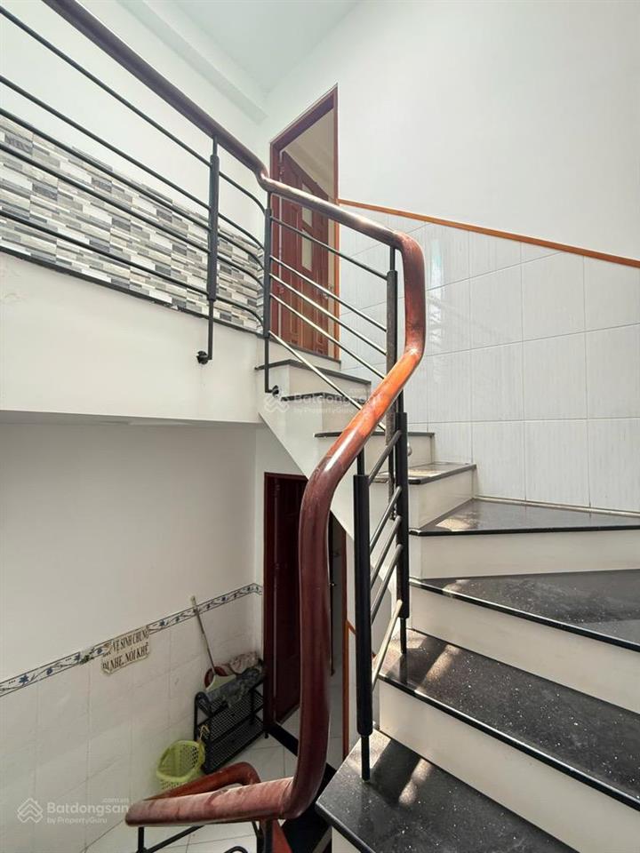 Bán nhà đẹp ở ngay tô hiến thành 52m2 5 tầng 4 phòng ngủ chỉ 8.5 tỷ